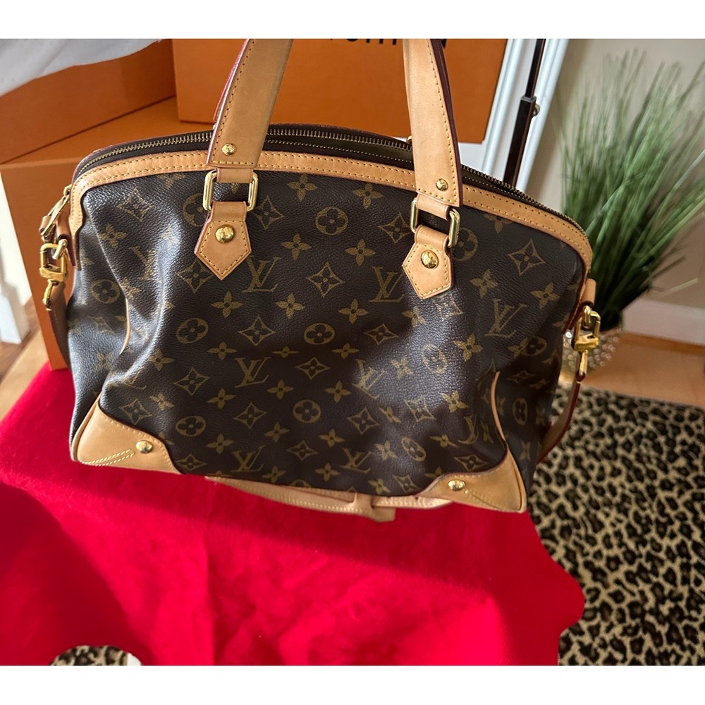 Authentic Louis Vuitton Bag. Gem